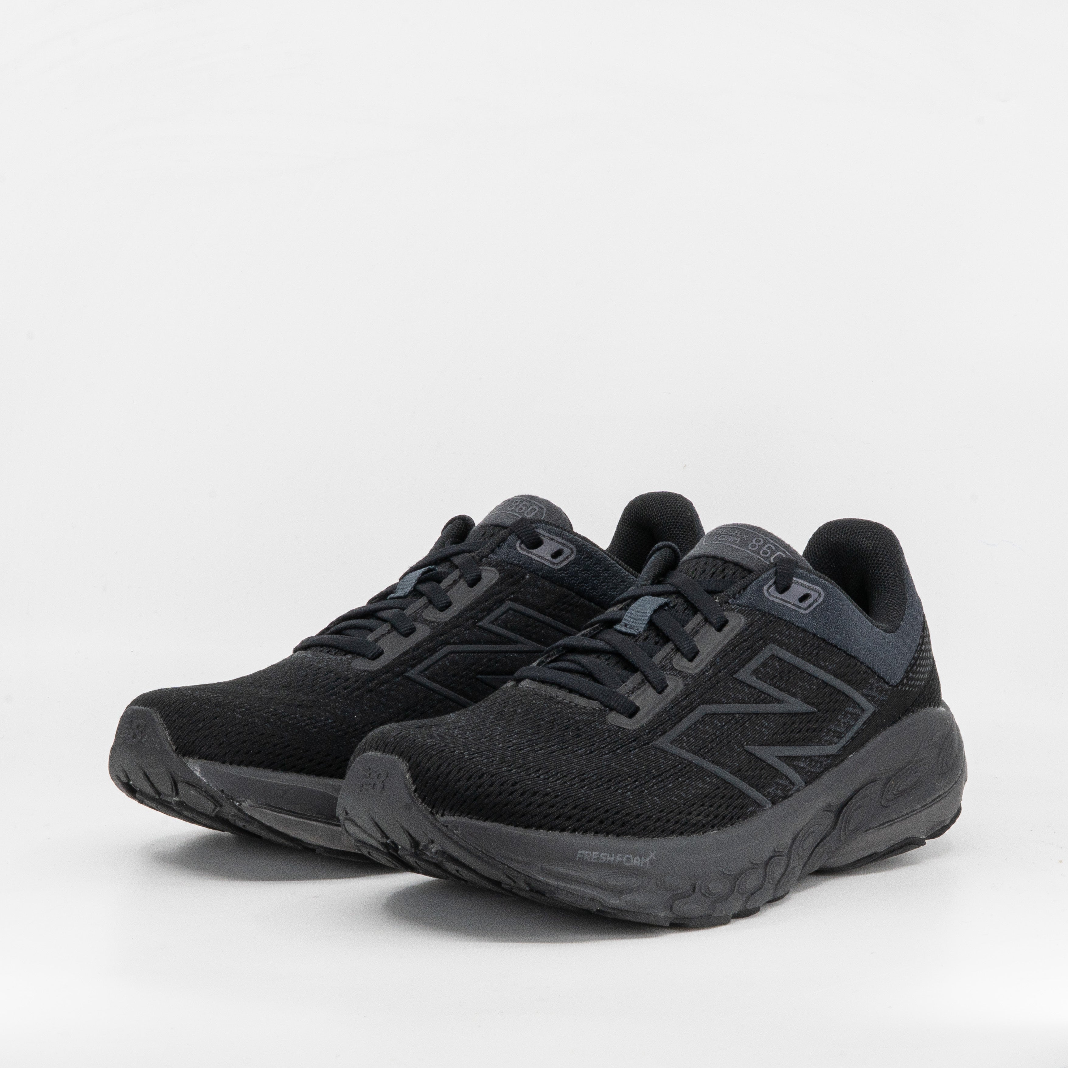 New Balance 860v14 (D Wide) Womens Black/Black - Frontrunner Colombo